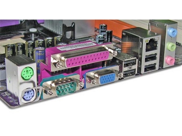 Tarjeta Madre ECS P4M800PRO-M478, ChipSet VIA,
Soporta: Pentium 4 Prescott/Celeron, Bus 800/533MHz,
Memoria: DDR 400/333 y DDR2 533/400, 4 Bancos, 2GBMax,
Integrado: Audio 6 canales, Video S3 y RED,
Diseño: Micro ATX, Ptos: 1x AGP 8x, 3x PCI