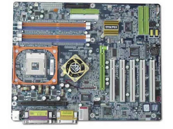 T. Madre GIGABYTE GA8SINXP1394, SIS 655,  Soporta  P4 HASTA más de 3.06 GHZ  y CELERON  SOCKET 478, BUS 533/400Mhz, AGP 8X, 2 COM, 1 LPT1, 6 USB Ver 2.0, 5 PCI, ATA 133 IDE, RAID 0, 1 ATA 133, SERIAL ATA 150, Dual Power System, DUAL BIOS, Conectores IE