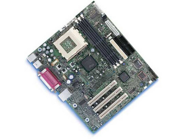 T. Madre Intel S815EBM1, ChipSet Intel 815E, Micro-ATX, soporta PENTIUM III con 512KB en cache, Ideal para servidores (Montables en RACK), Integrado: VIDEO y RED, 3 sockets DIMM.