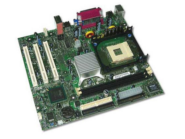 T. Madre Intel D845GVSR, ChipSet Intel 845GV, 
Soporta:P4/Prescott/Celeron,Bus de 533/400 MHz,
Integrado: Video Intel y Audio AC97, 
Memoria: SDRAM DDR 266/333 Mhz, 2Bancos, 2GB Max, 
Diseño: Micro ATX, Ptos: 3x PCI