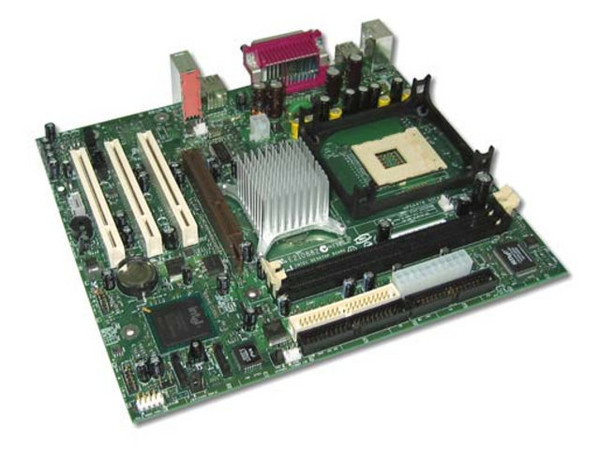 T. Madre Intel D848PMB, ChipSet Intel® 848P, 
Soporta: P4 HT y Celeron 2Ghz con BUS de 400/533/800MHz, 
Memoria: DDR400/DDR333/DDR266, 2GB Max, 
Integrado: Audio, Serial ATA, USB 2.0, 
Diseño: Micro ATX, Ptos: 1x AGP 4x/8x, 3x PCI.