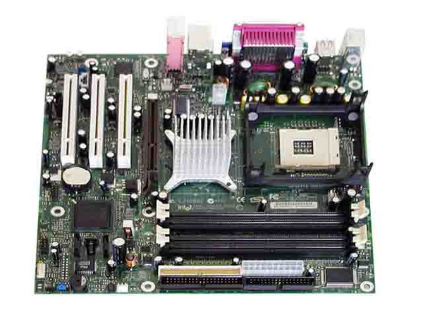 T. Madre Intel D865GLCLK, ChipSet Intel 865G
Soporta: P4 y Celeron con Bus de 400/533/800Mhz
Integrado: Video Intel, Sonido y LAN 10/100/1000Mbps
Memoria: SDRAM DDR 400/333/266
Diseño: MicroATX, Puertos: 1x AGP, 3x PCI, 2x SATA
