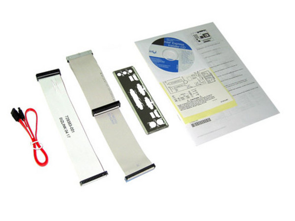T. Madre Intel D865GVHZ, ChipSet Intel® 865GV, 
Soporta: P4/Prescott/Celeron con BUS de 400/533/800Mhz, 
Integrado: Video, Audio
Memoria: SDRAM DDR 400/333/266, 2 Bancos, 2GB Max
Diseño: MicroATX, Ptos: 3x PCI