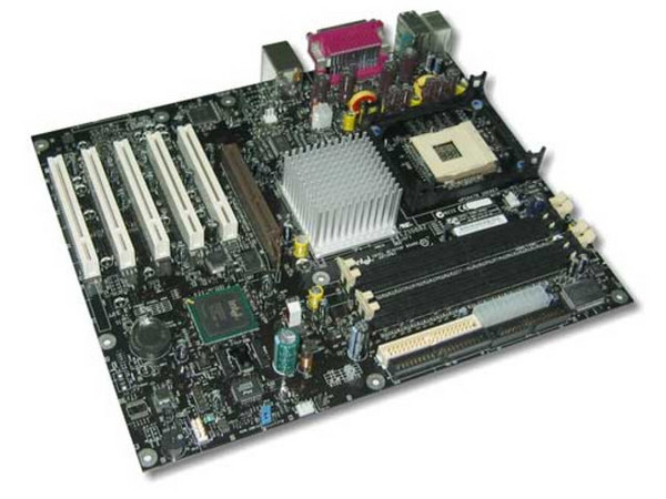 T. Madre Intel D875PBZLK, ChipSet Intel® 875P, 
Soporta: Solamente Pentium 4 bus 533/800Mhz, 
Hyper-Threading, Memoria: SDRAM DDR 333/400, 
Integrado: Red 100/1000Mbps (Gigabit), SATA RAID, 
Diseño: ATX Completo, Ptos: 1x AGP (8x/4x), 5x PCI