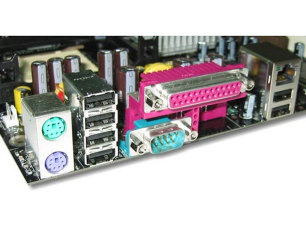 T. Madre Intel D875PBZLK, ChipSet Intel® 875P, 
Soporta: Solamente Pentium 4 bus 533/800Mhz, 
Hyper-Threading, Memoria: SDRAM DDR 333/400, 
Integrado: Red 100/1000Mbps (Gigabit), SATA RAID, 
Diseño: ATX Completo, Ptos: 1x AGP (8x/4x), 5x PCI