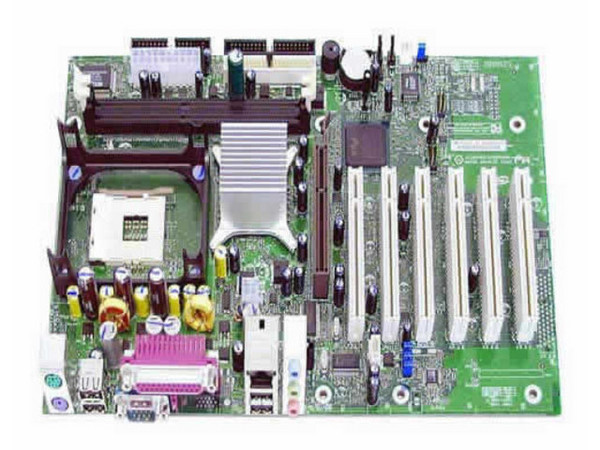T. Madre INTEL D845PESVL, ChipSet Intel 845PE,
Soporta: All P4 y Celeron con 478Pins, 400/533Mhz BUS.
Integrado: Audio AC-97, LAN 10/100Mbps
Memoria: SDRAM DDR 333/266, 2GB Max, (2 Bancos),
Diseño: ATX Completo, Ptos. 1x AGP, 6x PCI, USB 2.0