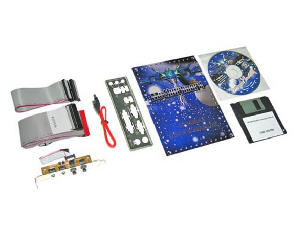 T. Madre JETWAY S755MAX, ChipSet SiS 755 K8HT,
Soporta:Athlon 64, 754-Pines, bus 800MHz,
Integrado: Audio de 6 canales, 2 Serial ATA y Red,
Memoria: SDRAM DDR 266/333/400, 2 Bancos, 2GB Max,
Diseño: ATX, Ptos: 5x PCI, 1x CNR, 1x AGP 