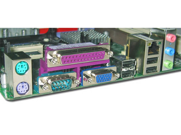 T. Madre Shika SHP4VQF24S, ChipSet VIA P4M800CE,
Soporta: Pentium 4 Prescott, 478Pins, BUS de 800/533MHz,
Integrado: Video, Audio 6 Canales, Red 10/100,
Memoria: 2xBancos DDR 266/333/400Mhz, 2GB Max,
Diseño: MicroATX, Ptos: 1x AGP 8X, 2x PCI, 4xUSB 2