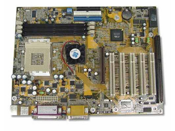 T. Madre Soyo SY-K7VTAPRO, con Sonido Integrado, ATX, Soporta Thunderbird y Duron con BUS de 200 Mhz, ATA 100/66, 2 Puertos USB.