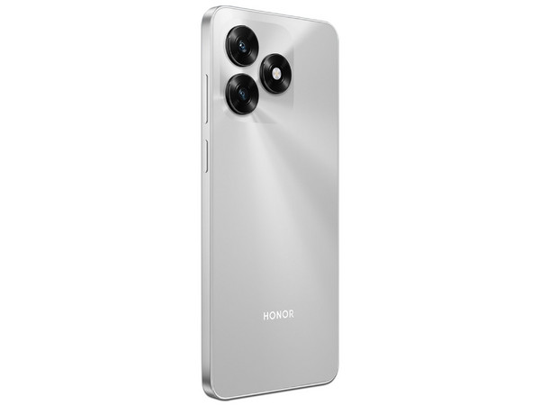 Smartphone Honor X5C Plus: 
Procesador MediaTek Helio G81 (hasta 2.0 GHz), 
Memoria RAM de 4GB, Almacenamiento de 256GB, 
Pantalla de 6.7