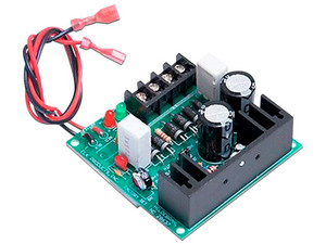 Fuente de poder y cargador de baterías Elk Products, ELKP-624U, Soporta operación con 6, 12 o 24 Volts.