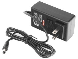 Fuente de Poder Regulada SFIRE P9DC3A de 9Vcd 3A, Para Usos Múltiples. Color Negro.