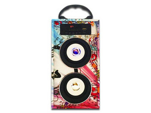 323996