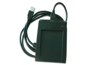 Lector de tarjetas MIFARE ZKTeco CR10MF, 13.56 MHz, rango de lectura 0.2cm a 10cm, USB.