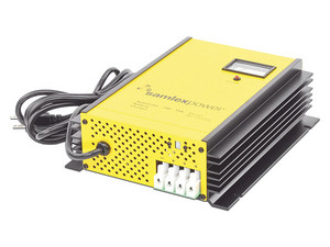 Cargador de Baterías de Plomo Ácido Samlex SEC-2415-UL, 24V, 15A, Función de Respaldo de Energía en CD.
