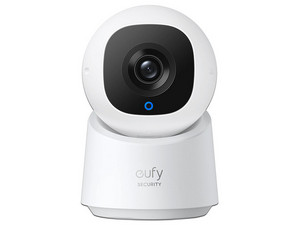 Cámara de Seguridad Interior EUFY C220, Con Audio Bidireccional, Control Remoto desde App, Ideal para Vigilancia Doméstica.