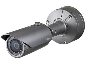 Cámara de Vigilancia IP Tipo Bala Hanwha XNO-8020R de 5MP (2560 x 1920), Lente de 3.7mm, IR hasta 30m, IP67, Color Negro.