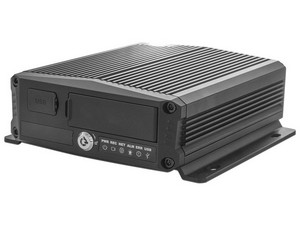 DVR Móvil Streamax XMR406NAHD de 4 Canales AHD, 2 Canales IP, 4G y GPS, Ranura MicroSD. Color Negro.
