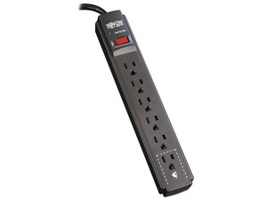 Multicontacto TrippLite TLP606B  con supresión de picos de 6 contactos, 790J. Color Negro.