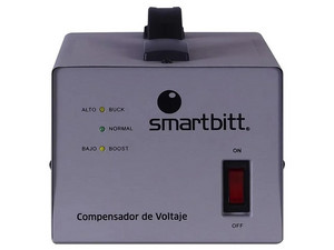 Regulador Smartbitt SBC2400V, 2400VA (1200W), 1 Contacto, Supresión de Picos. Color Gris.