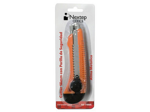 Cutter Plástico Nextep, Navaja de 18mm, color naranja.
