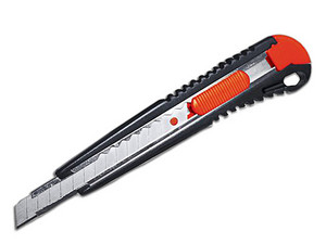 Cutter Santul de 5" ST359032, Con Alma Metalica, Color Negro.