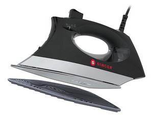 Plancha Vapor SINGER SteamCraft Plus 2.0, 1800W, 300ml, Color Negro/Gris.