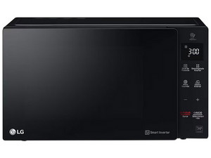 Horno Microondas LG Smart Inverter NeoChef de 1.5 pies, tecnología EasyClean, color negro.