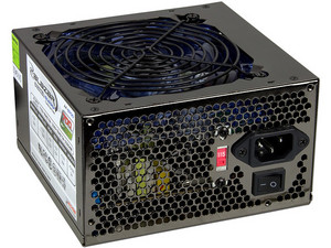 Fuente de Poder Acteck Blazar de 700W, ATX, ventilador de 120mm.