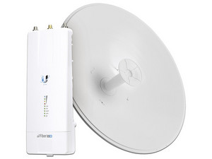 Kit Ubiquiti Networks AF-5XHD-30-S45, Incluye Antena Direccional airFiber X, Airfiber Radio Backhau AF-5XHD, Color Blanco.