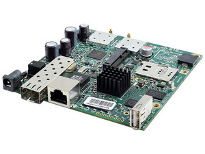 RouterBoard MikroTik RB922UAGS-5HPACD de 5GHz, 1 Puerto RJ-45, 866 Mbit/s.