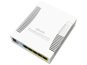 Switch MikroTik RB260GSP de 4 puertos 10/100/1000 Mbps y 1 puerto adicional SFP.