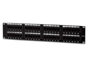 Panel de Parcheo Cat5e ConduNet, 48 puertos, UTP, 19". Color Negro.