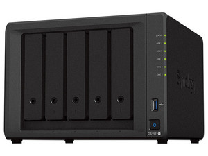 DS1522+