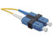 Jumper de Fibra Óptica Monomodo Siemon FJ2-LCUSCUL-05 de 5m, Conector LC/UPC-SC/UPC, Dúplex, Color Amarillo.