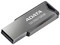 Unidad Flash USB 3.0 ADATA UV350 de 32GB, color gris metálico.