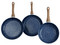 Juego de Sartenes Queen Sense Premium Carb Azul (LCS002-03) incluye tres sartenes con diámetros de 20 cm, 24 cm y 28 cm. cada sartén está fabricado en acero al carbón con un recubrimiento antiadherente de alta calidad y cuenta con mangos ergonómicos.