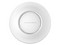 Punto de acceso Wi-Fi 802.11ac, 2.03 Gbps, Soporta hasta 200 clientes y hasta 30 AP locales, con administración desde la nube gratuita o stand-alone.